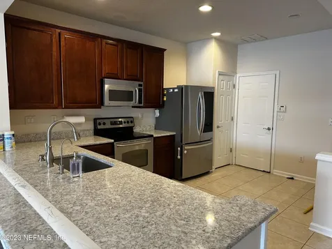 4221 Marblewood Lane Jacksonville FL 32216