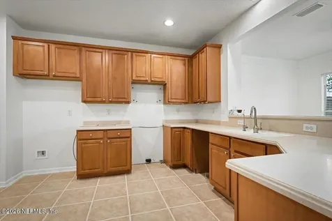 7493 Devondale Way Jacksonville FL 32256