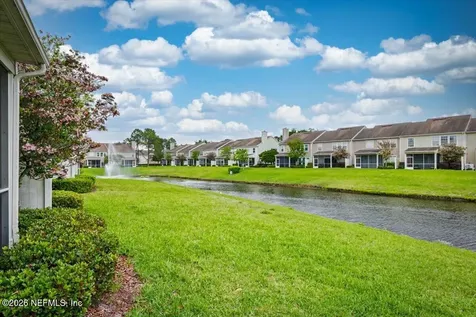7493 Devondale Way Jacksonville FL 32256
