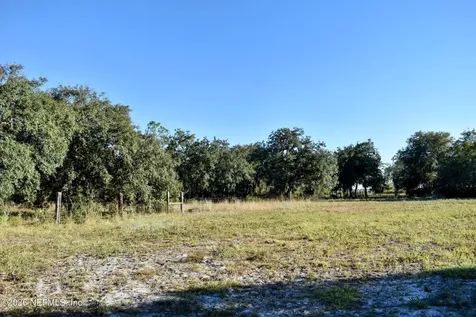 224 Rodeo Drive Interlachen FL 32148