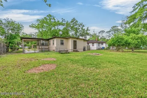 2753 King Cole Drive Jacksonville FL 32209