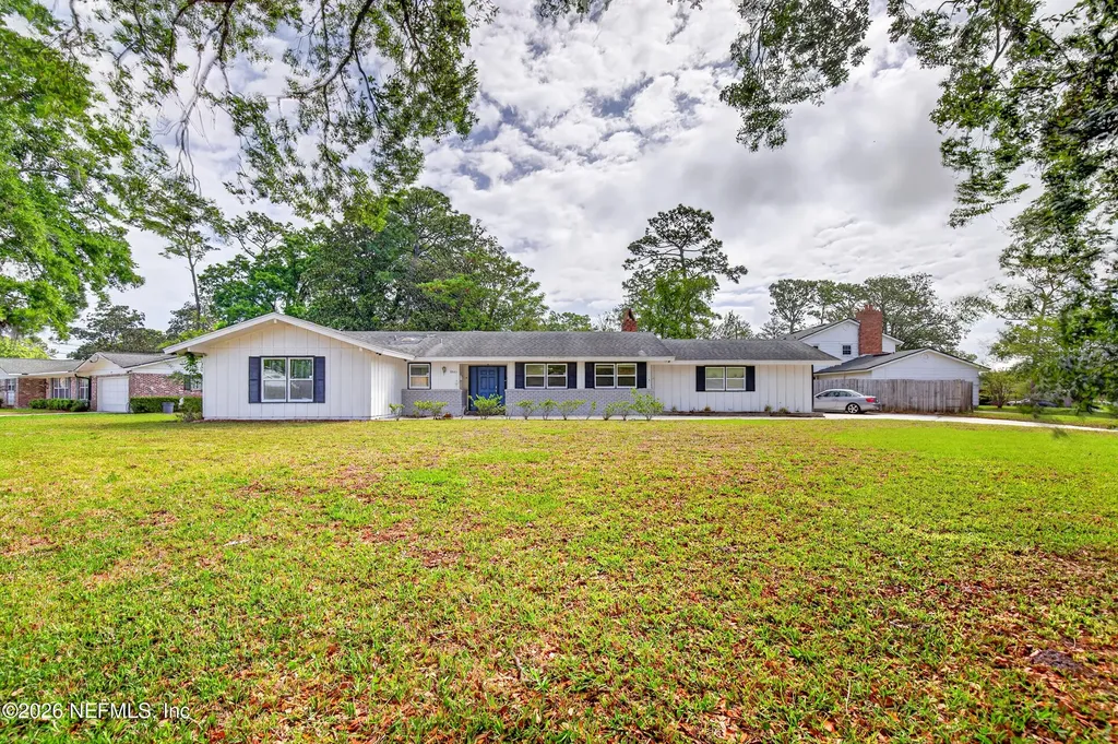 7843 Holiday Road S Jacksonville FL 32216