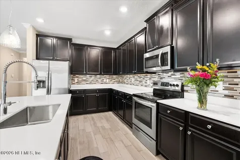 7611 Rock Brook Drive Jacksonville FL 32222