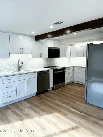 24 10th Avenue N Jacksonville Beach FL 32250