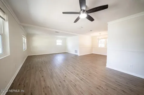 7762 Knoll Drive S Jacksonville FL 32221