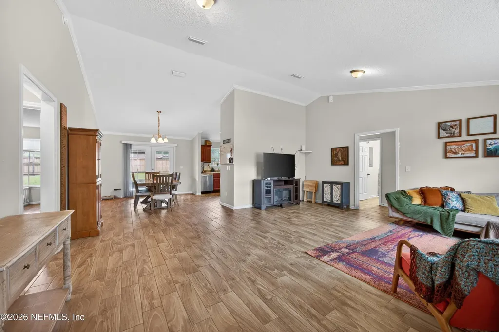 940 State Road 13 N Fruit Cove FL 32259