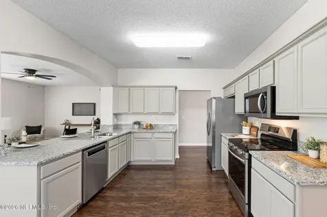10931 Apple Blossom Trail E Jacksonville FL 32218