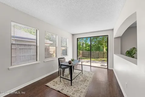 10931 Apple Blossom Trail E Jacksonville FL 32218