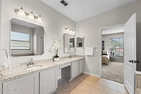 10931 Apple Blossom Trail E Jacksonville FL 32218