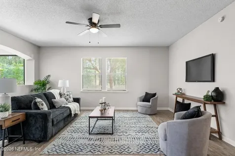10931 Apple Blossom Trail E Jacksonville FL 32218