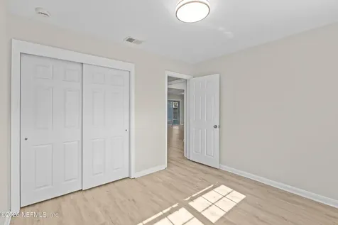 628 Matterhorn Road Jacksonville FL 32216