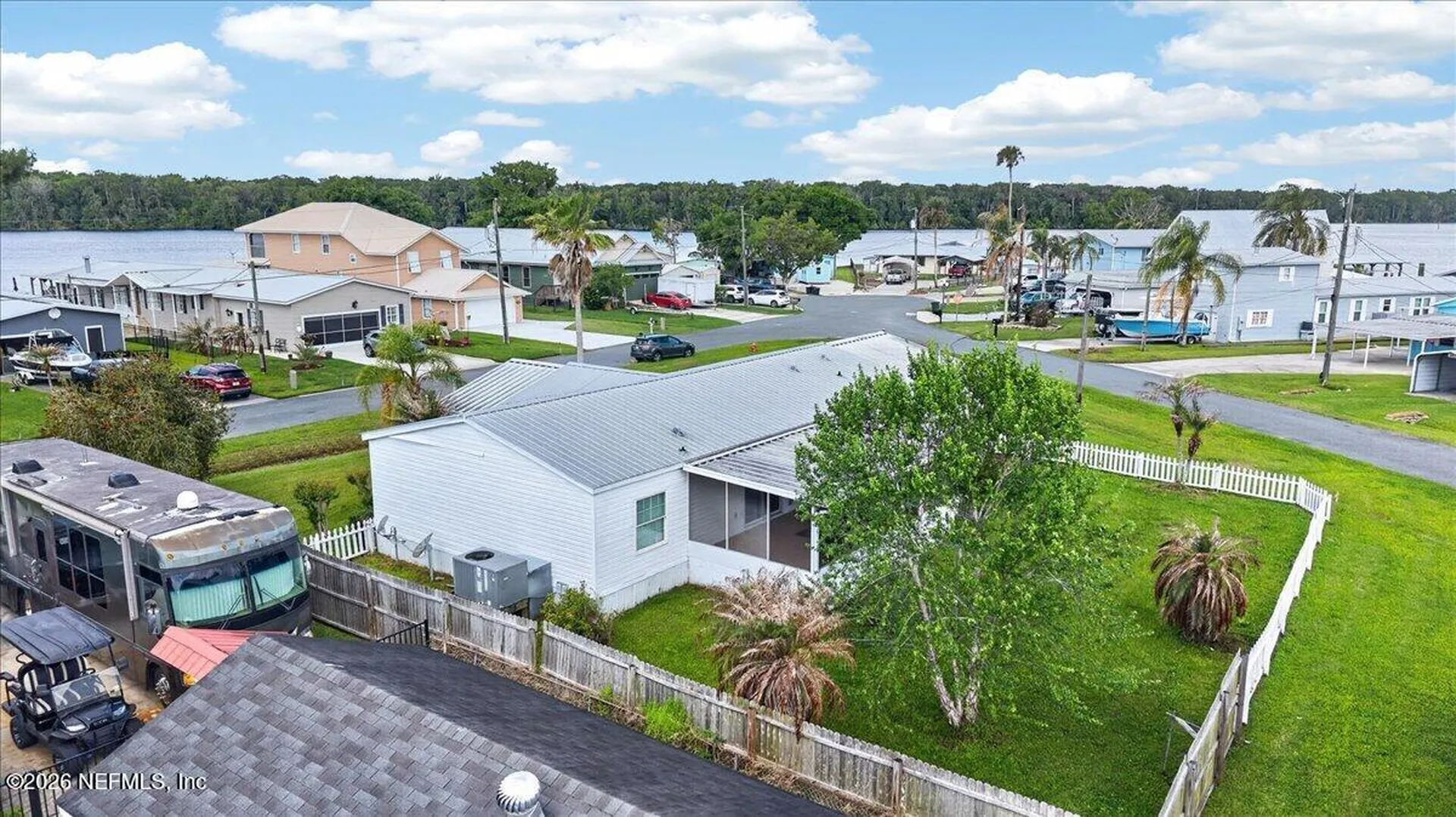 186 Sportsman Drive Welaka FL 32193