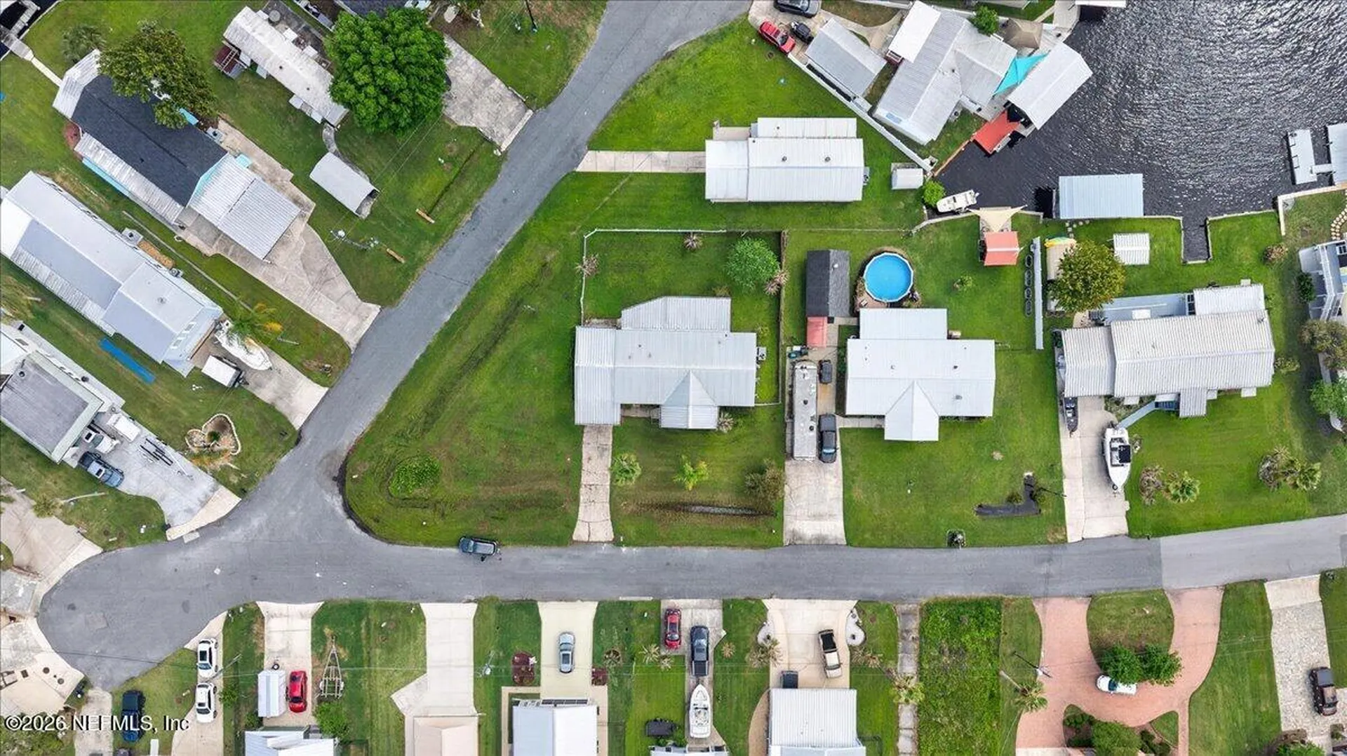 186 Sportsman Drive Welaka FL 32193