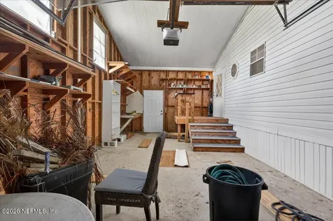186 Sportsman Drive Welaka FL 32193