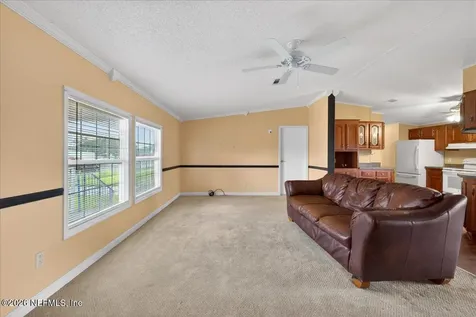 186 Sportsman Drive Welaka FL 32193