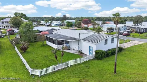 186 Sportsman Drive Welaka FL 32193