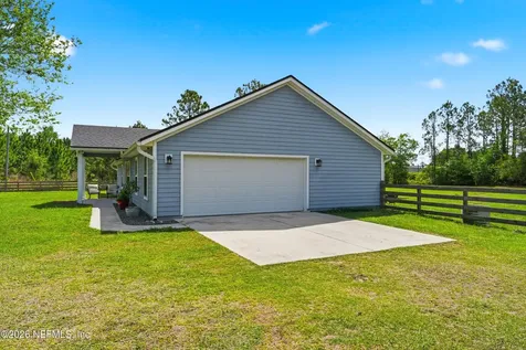 2471 Iris Street Middleburg FL 32068