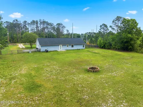 2471 Iris Street Middleburg FL 32068
