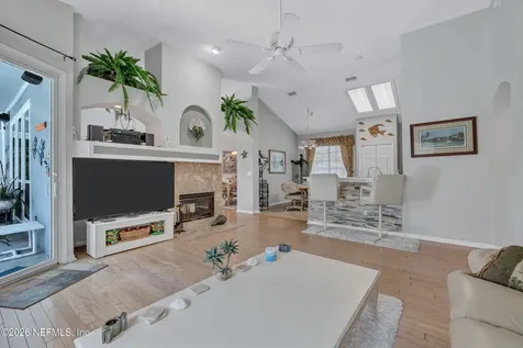 2153 Intracoastal Sound Drive Jacksonville FL 32224