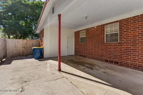 2306 Red Oak Drive Jacksonville FL 32211