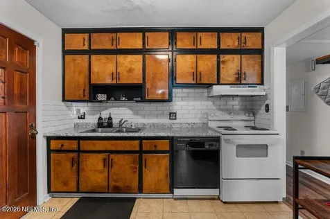 2306 Red Oak Drive Jacksonville FL 32211