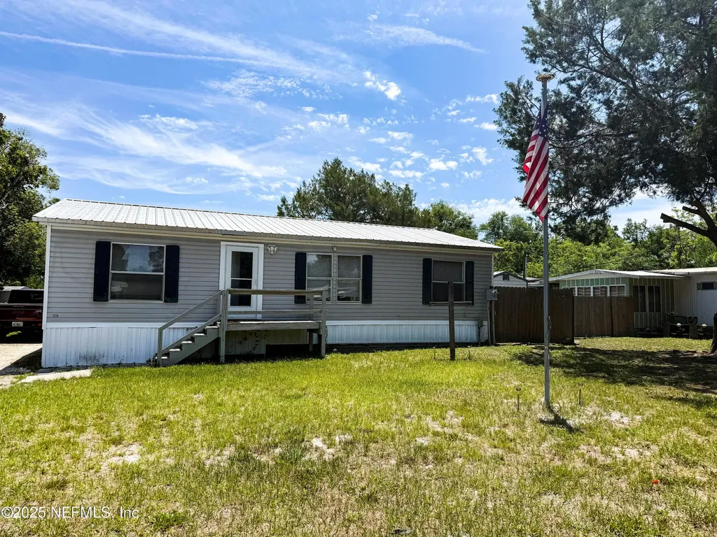 104 Waterway Avenue Satsuma FL 32189