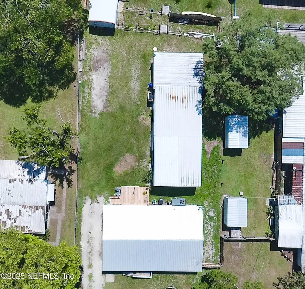 104 Waterway Avenue Satsuma FL 32189