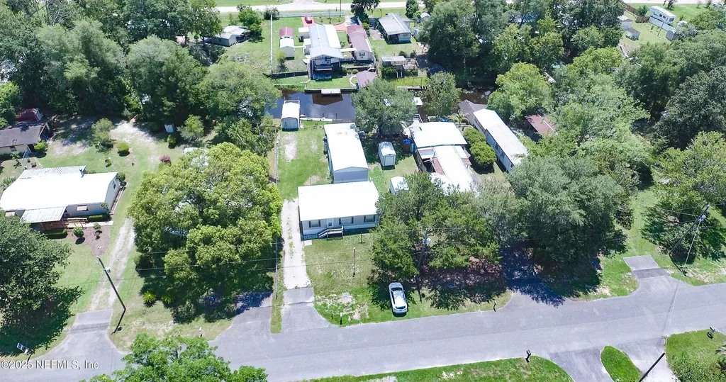 104 Waterway Avenue Satsuma FL 32189