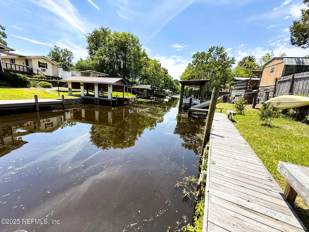 104 Waterway Avenue Satsuma FL 32189