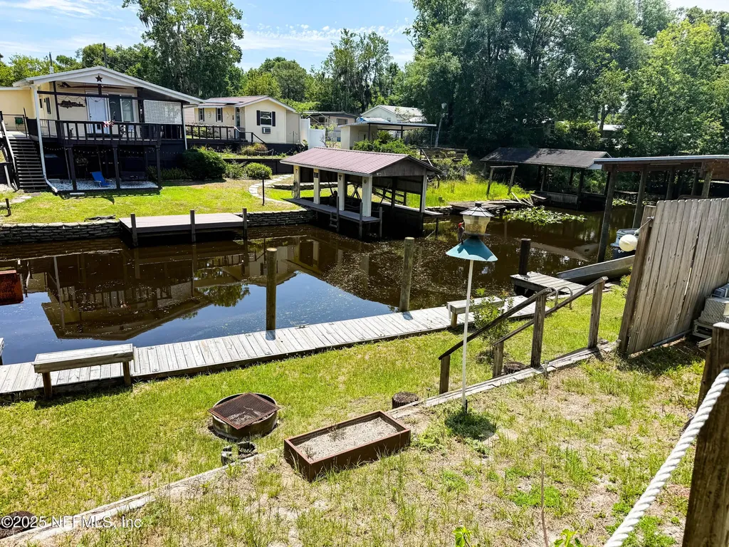 104 Waterway Avenue Satsuma FL 32189