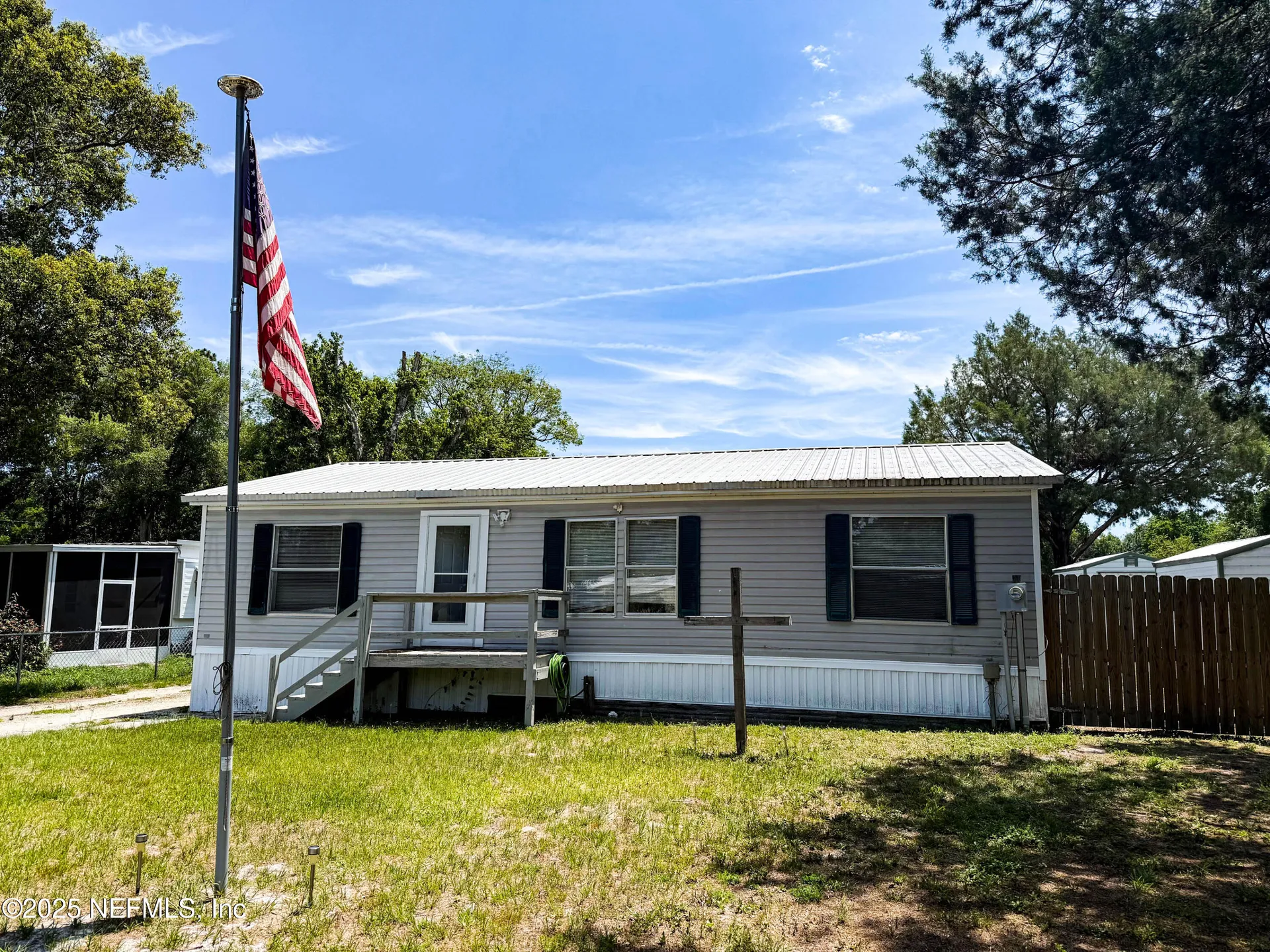 104 Waterway Avenue Satsuma FL 32189