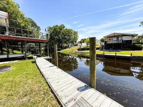 104 Waterway Avenue Satsuma FL 32189