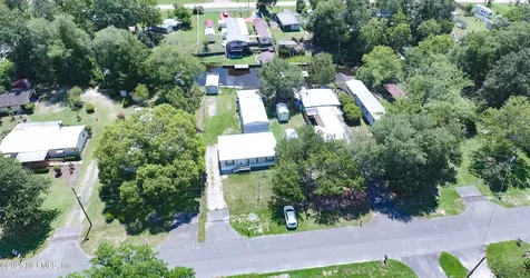 104 Waterway Avenue Satsuma FL 32189