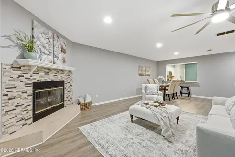 3050 Paddle Creek Drive Jacksonville FL 32223