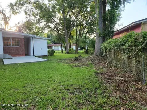 6831 Rhone Drive Jacksonville FL 32208