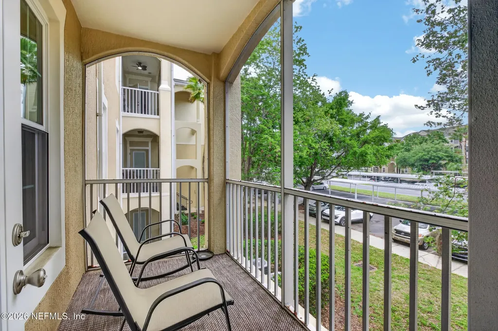 7801 Point Meadows Drive Jacksonville FL 32256