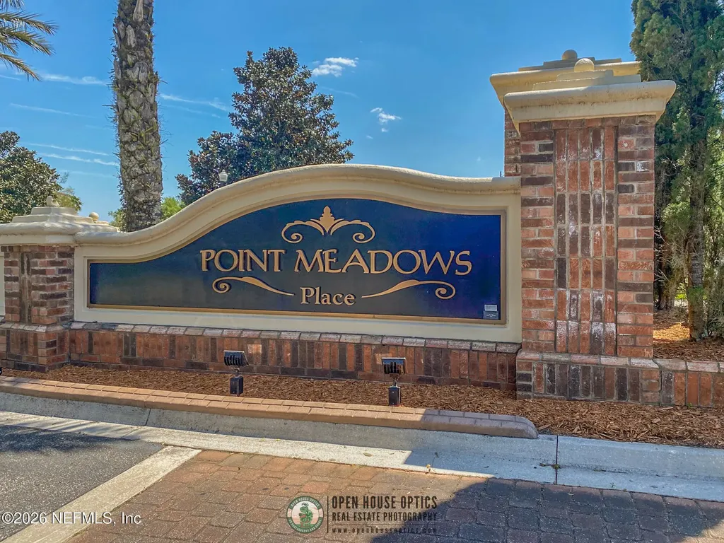 7801 Point Meadows Drive Jacksonville FL 32256