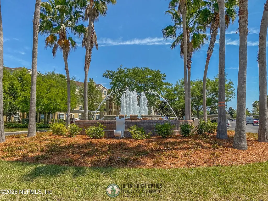 7801 Point Meadows Drive Jacksonville FL 32256