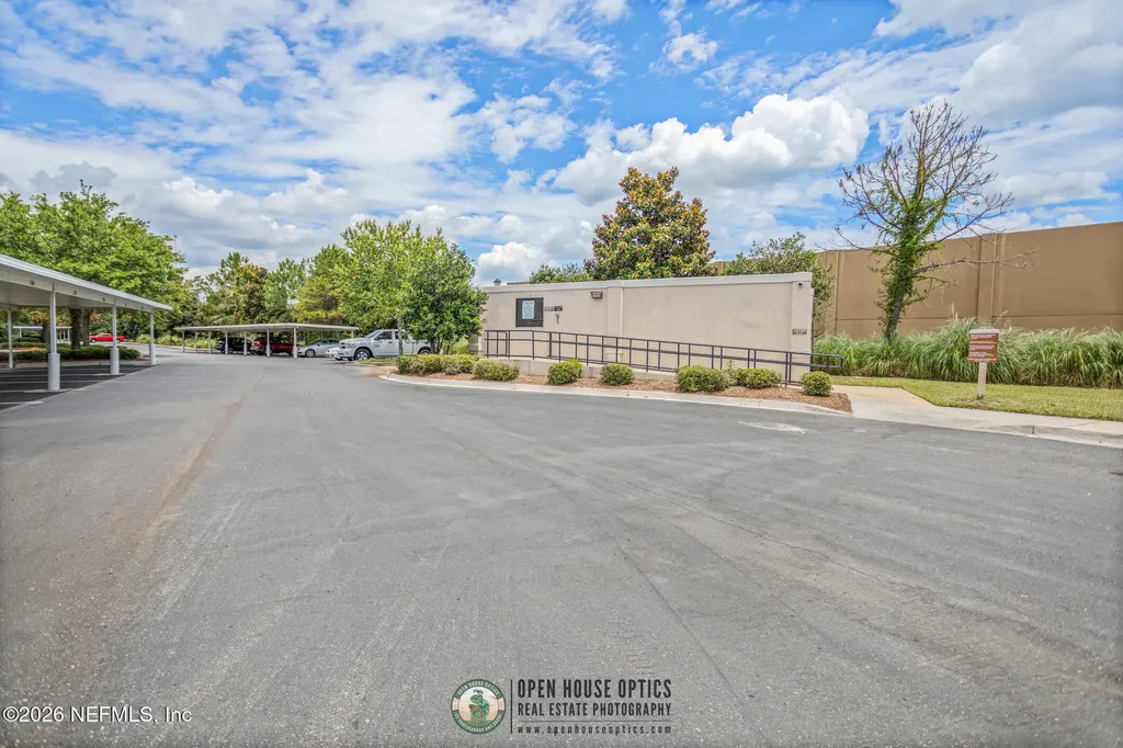 7801 Point Meadows Drive Jacksonville FL 32256