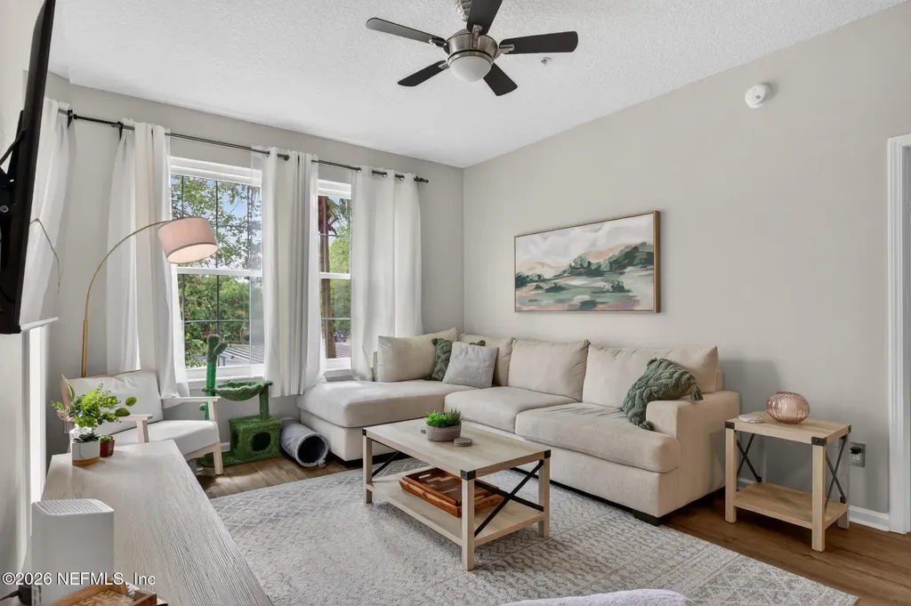 7801 Point Meadows Drive Jacksonville FL 32256