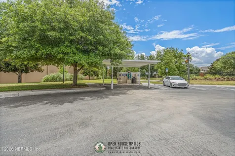 7801 Point Meadows Drive Jacksonville FL 32256