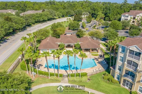 7801 Point Meadows Drive Jacksonville FL 32256