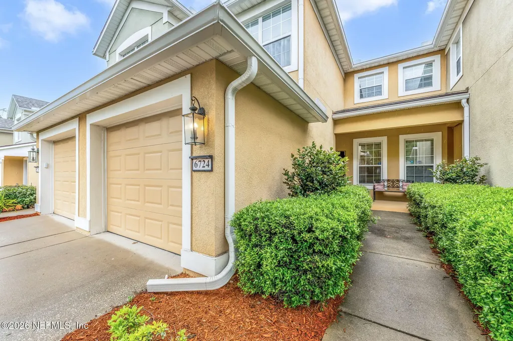 6724 White Blossom Circle Jacksonville FL 32258