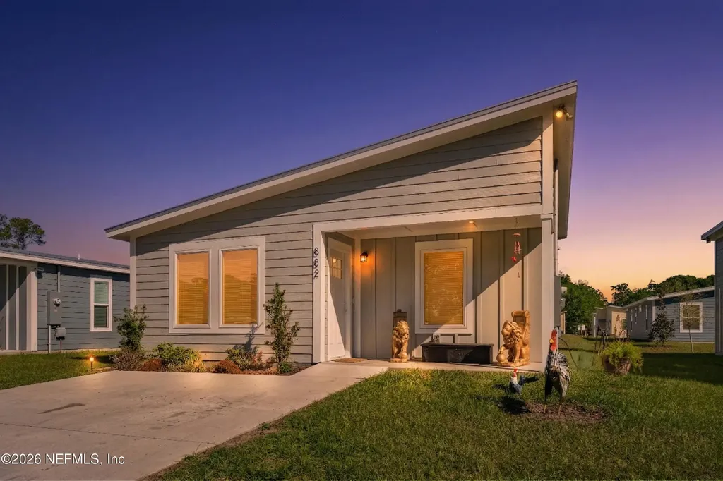 882 Helen Street St. Augustine FL 32084