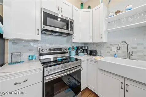 6942 Middleton Avenue St. Augustine FL 32080
