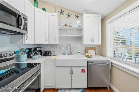 6942 Middleton Avenue St. Augustine FL 32080