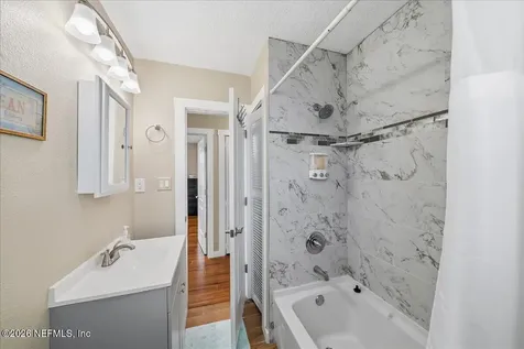 6942 Middleton Avenue St. Augustine FL 32080