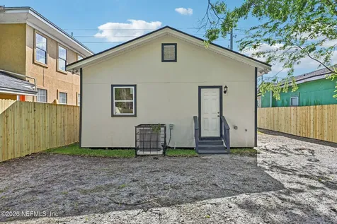 2120 N Davis Street Jacksonville FL 32209