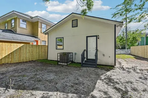 2120 N Davis Street Jacksonville FL 32209