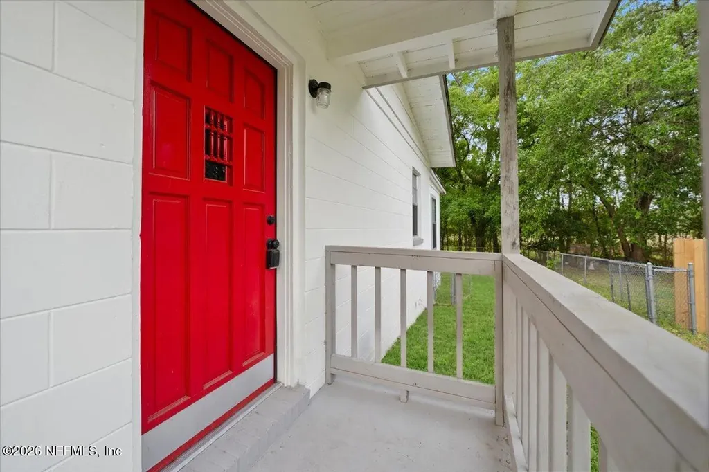 6238 Pettiford Drive W Jacksonville FL 32209